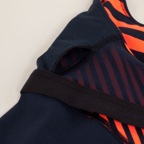 LULULEMON Work It Out Tank size 4 - Picture 3 of 17